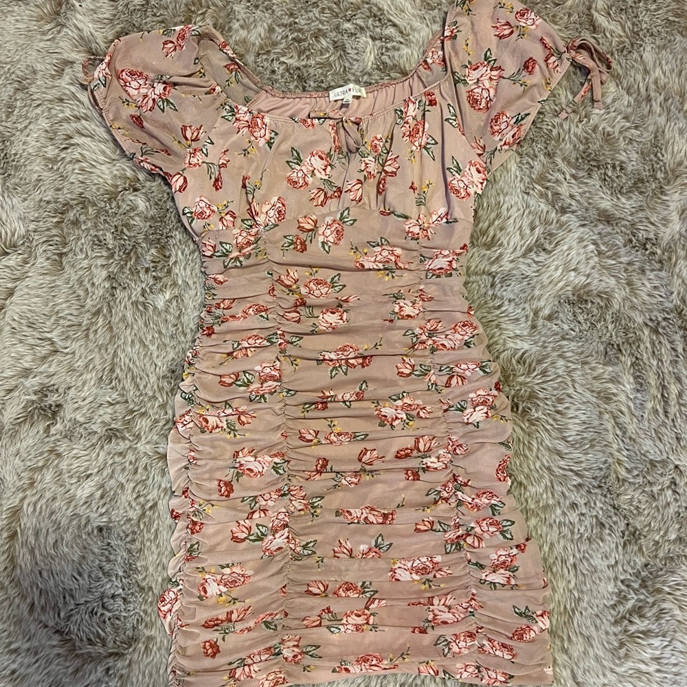 Summer floral ruched dress